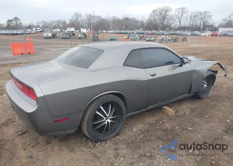 2011 Dodge Challenger z USA, uszkodzony, nr VIN 2B3CJ4DG7BH576466